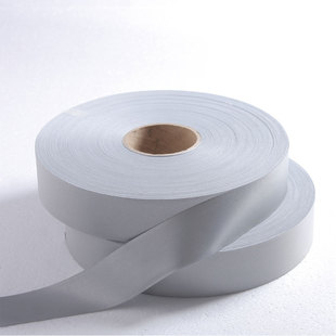 耐水洗、干洗亮銀TC反光布 亮度＞420